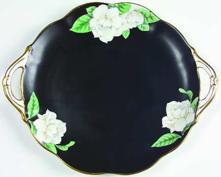 The Gardenia Handled Cake Plate