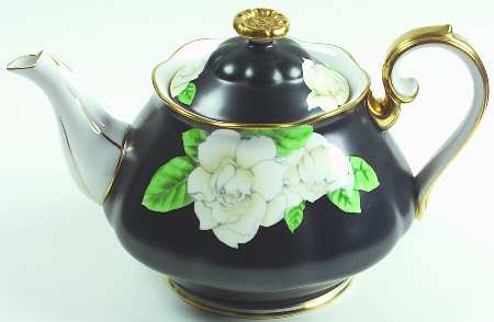 The Gardenia Small Teapot & Lid