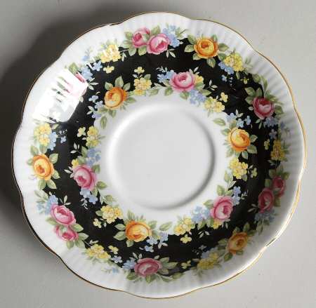 Garland Series Saucer