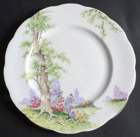 Greenwood Tree (Gold Trim) Luncheon Plate