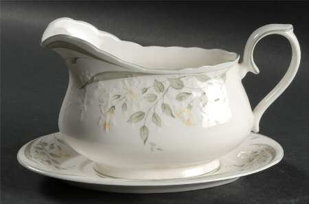 Hazy Dawn Gravy Boat & Underplate