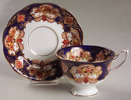 Heirloom (Bone China Stamp) Footed Cup & Saucer Set