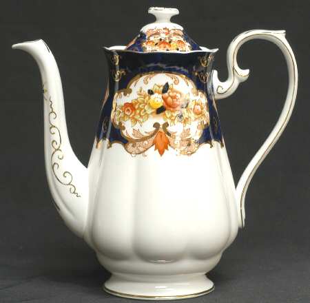 Heirloom (Bone China Stamp) Coffee Pot & Lid