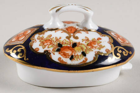 Heirloom (Crown China Stamp, SCALLOPED) Lid for Mini Teapot