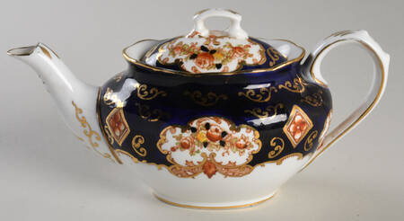 Heirloom (Crown China Stamp, SCALLOPED) Individual Teapot & Lid