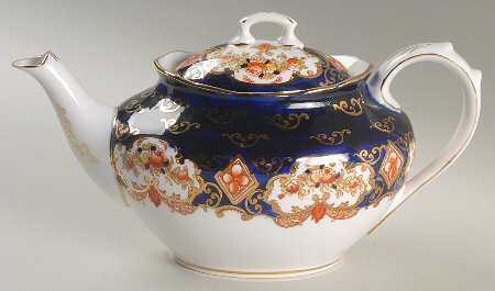 Heirloom (Crown China Stamp, SCALLOPED) Mini Teapot & Lid