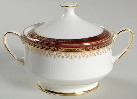 Holyrood Sugar Bowl & Lid