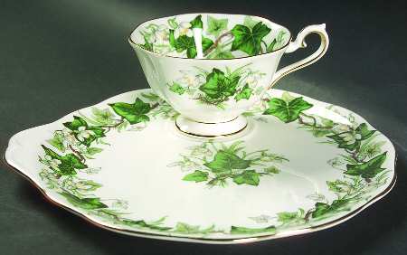 Ivy Lea Snack Plate & Cup Set