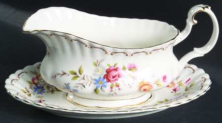 Jubilee Rose Gravy Boat & Underplate