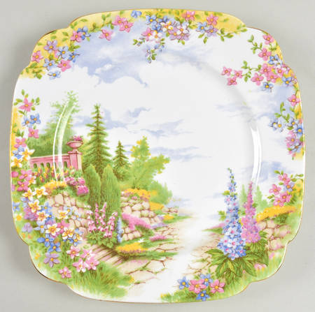 Kentish Rockery Square Luncheon Plate