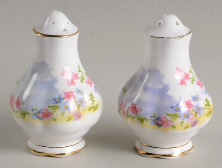 Kentish Rockery Salt & Pepper Set