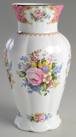 Lady Carlyle 12" Vase
