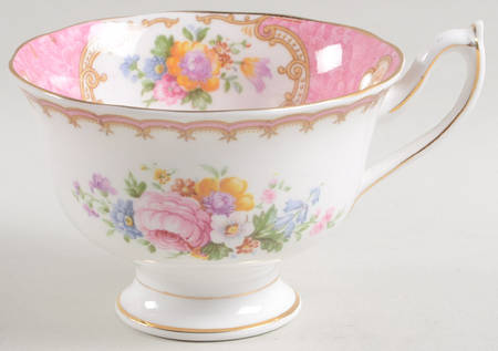 Lady Carlyle Snack Cup