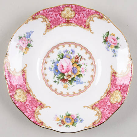Lady Carlyle Underplate for Round Gravy Boat