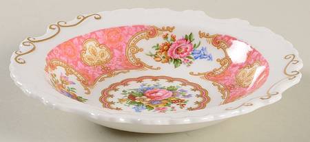 Lady Carlyle Round Sweet Meat Dish