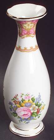 Lady Carlyle 7" Bud Vase