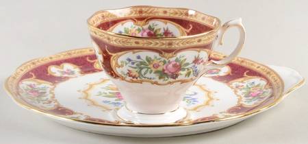 Lady Hamilton Snack Plate & Cup Set