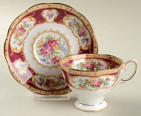 Lady Hamilton Footed Demitasse Cup & Saucer Set