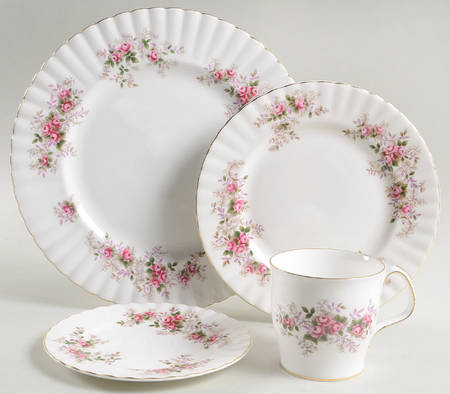 Lavender Rose 4 Piece Place Setting