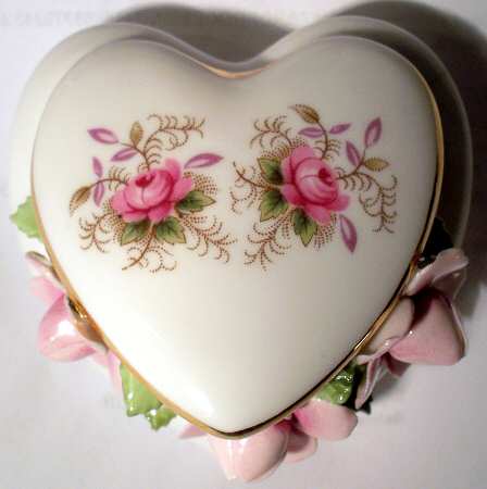 Lavender Rose Floral Heart