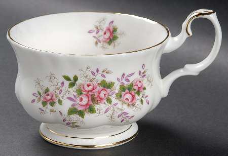 Lavender Rose Breakfast Cup