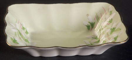 Laurentian Snowdrop Pale Green 5" Rectangular Sweet Meat
