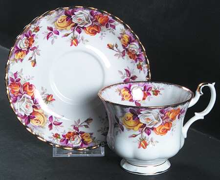 Lenora Footed Cup & Saucer Set