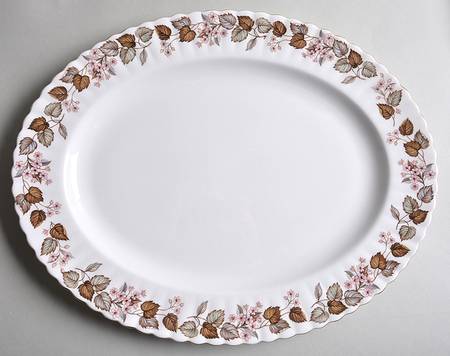 Linden Lea (Montrose) 15" Oval Serving Platter