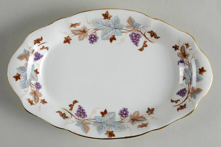 Lorraine Tray for Mini Creamer & Open Sugar