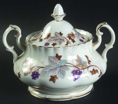 Lorraine Sugar Bowl & Lid