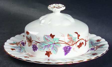 Lorraine Round Covered Butter