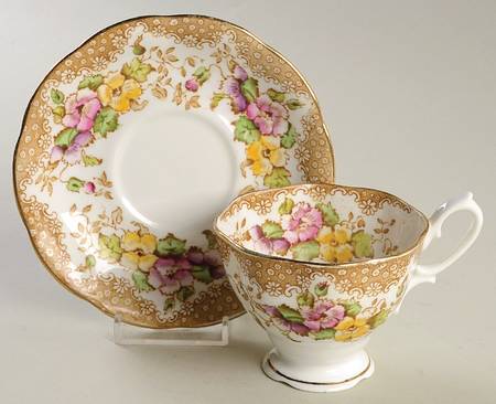 Lovelace Brown Footed Cup & Saucer Set