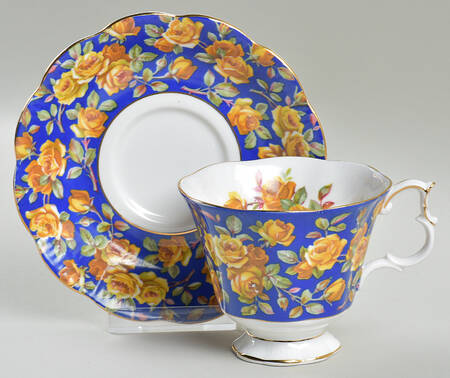 Merrie England Series Footed Cup & Saucer Set