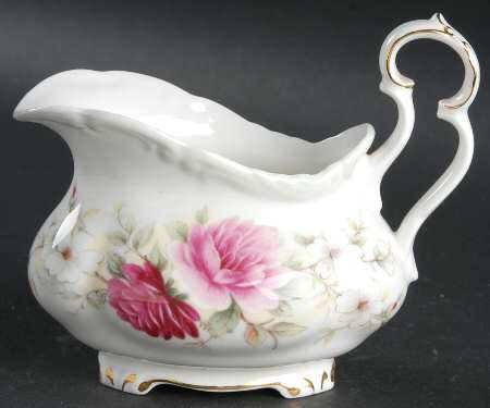 Memories Creamer