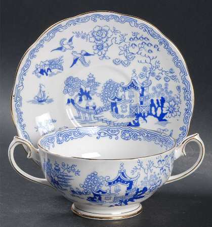 Mikado Footed Cream Soup Bowl & Saucer Set