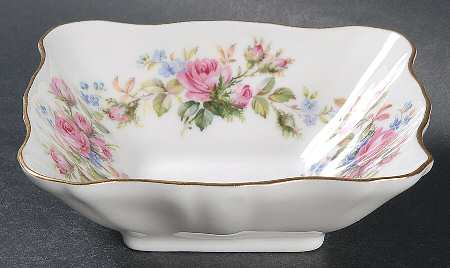 Moss Rose (Montrose Shape) 4" Square Sweet Meat