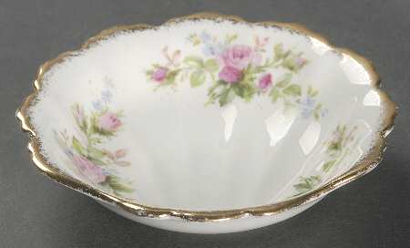 Moss Rose (Hampton, Older) Shell Shaped Dish