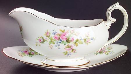 Moss Rose (Hampton, New) Gravy Boat & Underplate