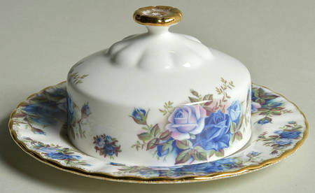 Moonlight Rose Round Covered Butter