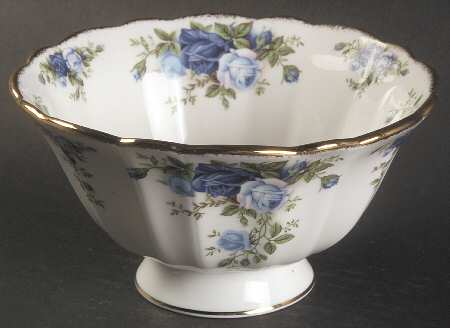 Moonlight Rose Footed Hampstead Bowl