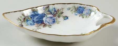 Moonlight Rose Leaf Shaped Dish