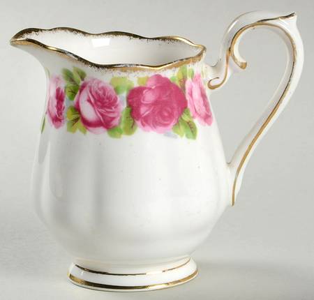 The Old Country Mini Creamer