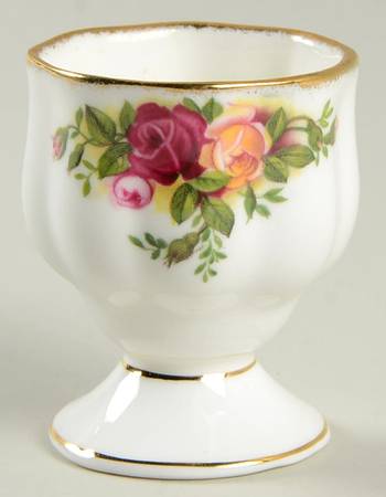 Old Country Roses Single Egg Cup