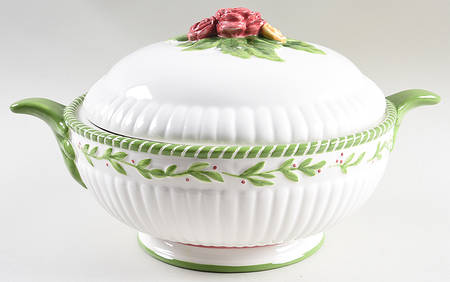 Old Country Roses Sculpted Tureen & Lid