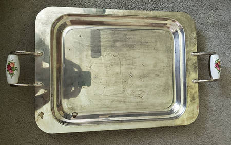 Old Country Roses 16" Metal Rectangular Tray