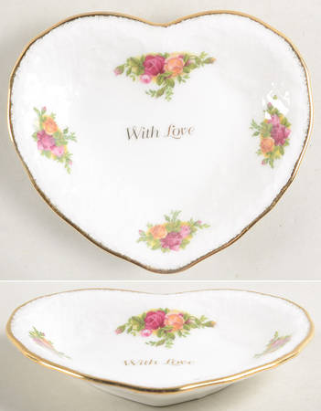 Old Country Roses Heart Shaped Dish