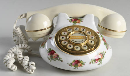 Old Country Roses U. S. Plug Telephone