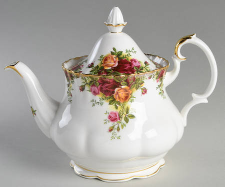 Old Country Roses Teapot & Lid by Royal Albert