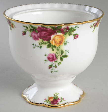 Old Country Roses 5" Vase No Grid/Frog