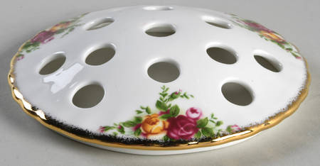 Old Country Roses Grid/Frog for 5" Vase